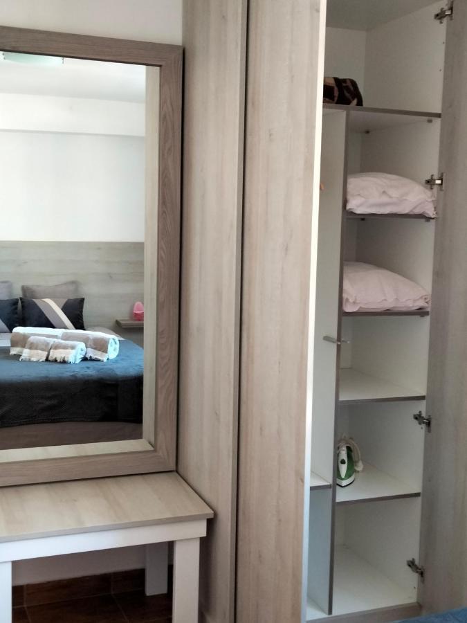 נאזרה Holidays House מראה חיצוני תמונה